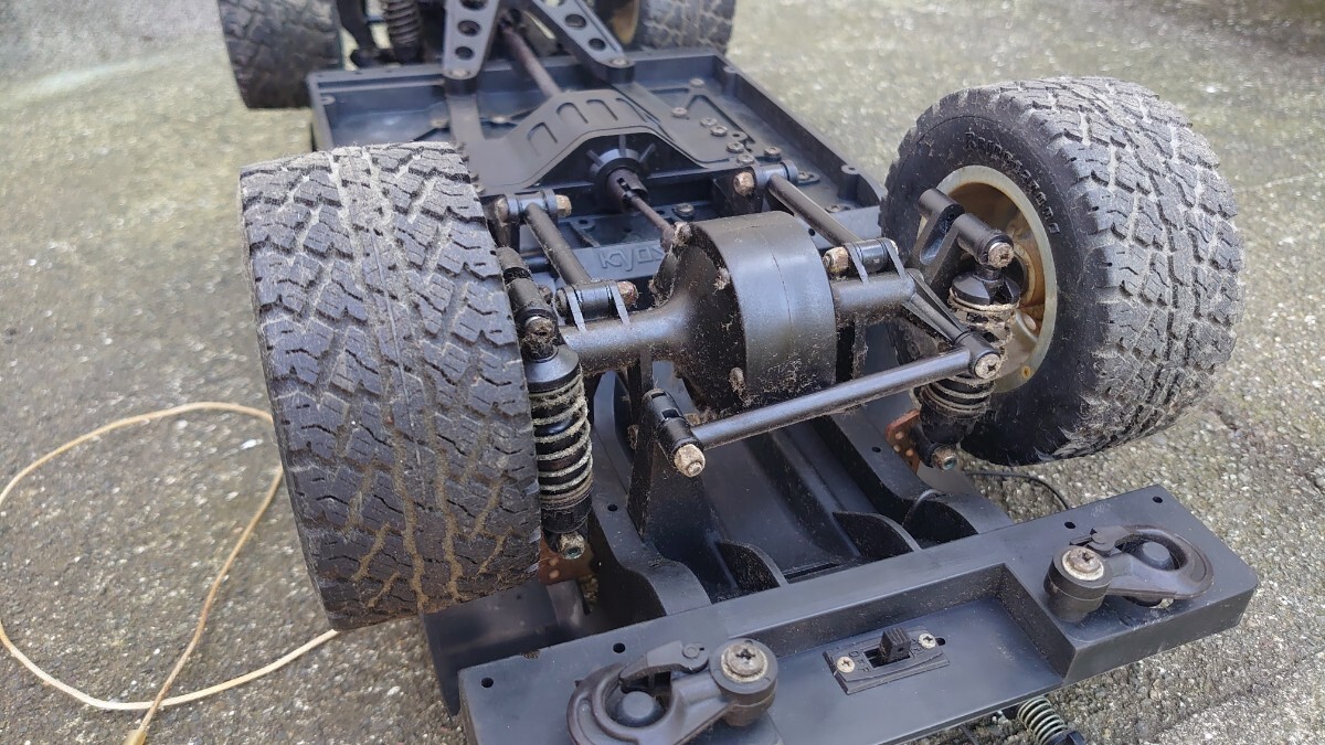 京商 1/9エンジンラジコン テラノ CCVT 4WD 10エンジン_画像5