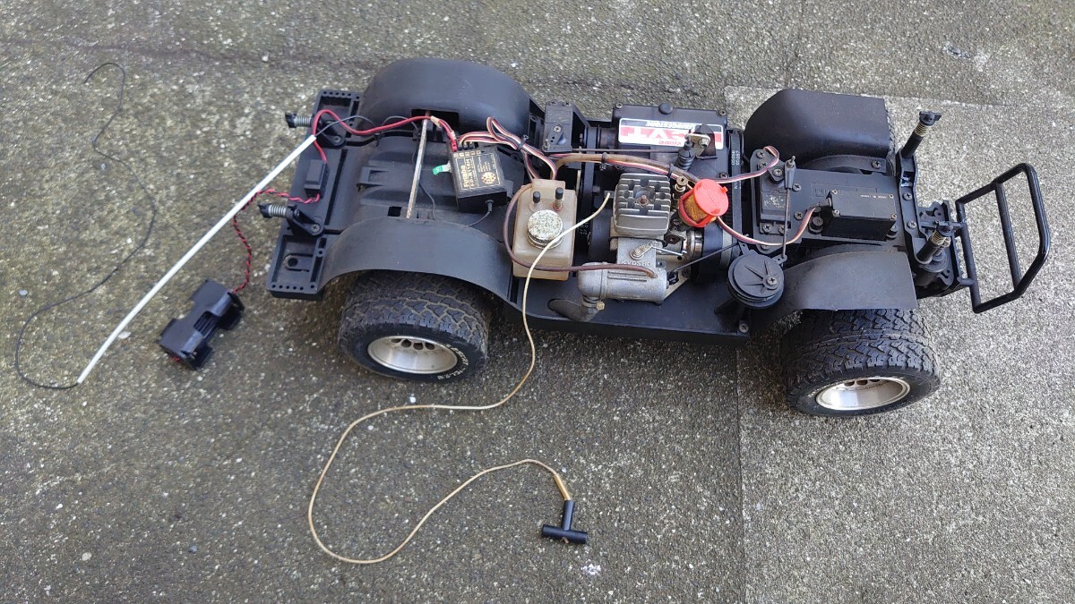 京商 1/9エンジンラジコン テラノ CCVT 4WD 10エンジン_画像10