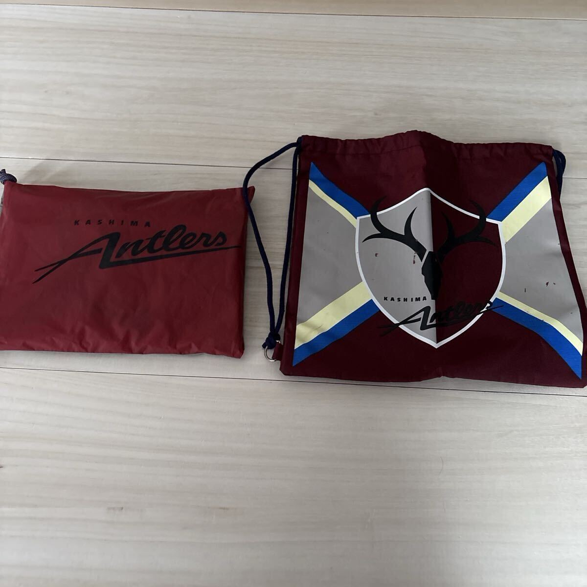  первый период предмет Kashima Antlers плащ красный задний 2 пункт дождь пончо красный пончо красный 