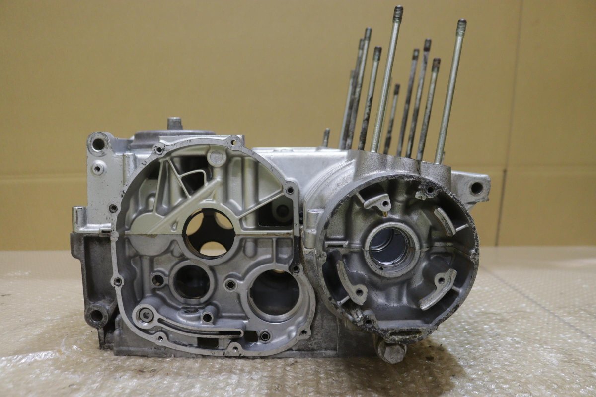  подлинная вещь оригинальный Z550FX двигатель кейс 8 осмотр ) Z400FX Z500FX Z400J