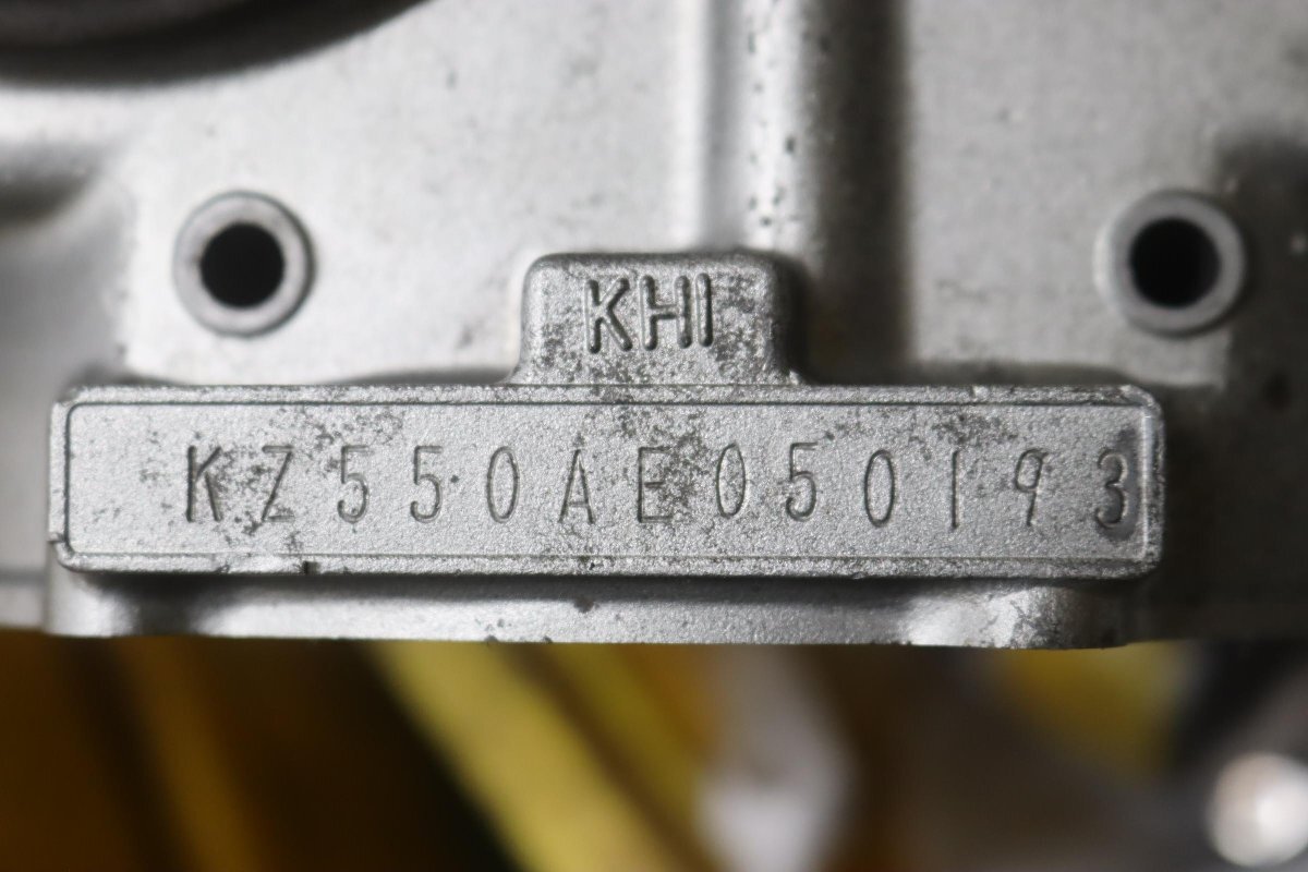  подлинная вещь оригинальный Z550FX двигатель кейс 8 осмотр ) Z400FX Z500FX Z400J