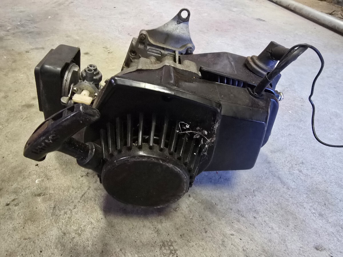  производитель неизвестен китайский Pocket Bike двигатель работоспособность не проверялась компрессия есть Junk Robin работоспособность не проверялась двигатель корпус Robin косилка 