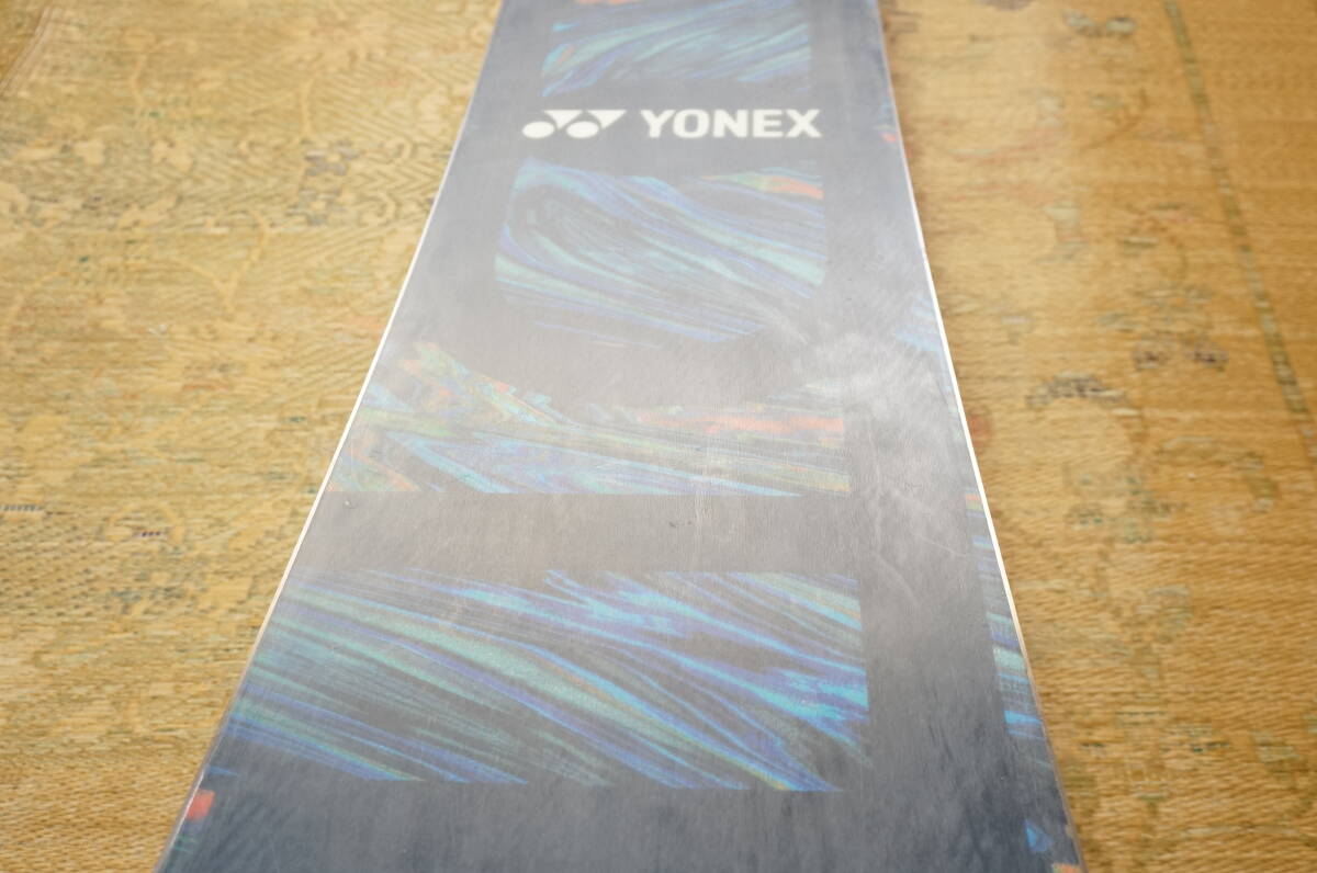 軽量! YONEX ヨネックス SMOOTH スムース b's east 別注カラー CARBON カーボン スノーボード 154cm*BURTONmossk2_画像4