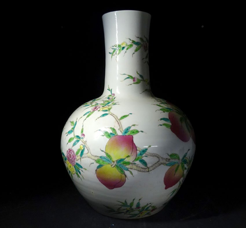 緑屋c■ 中国古玩　粉彩 桃木紋　天球瓶 花瓶 壺　大清乾隆年製　高さ約52.7cm　唐物 時代物　i9/10-6938/31-2#160_画像3