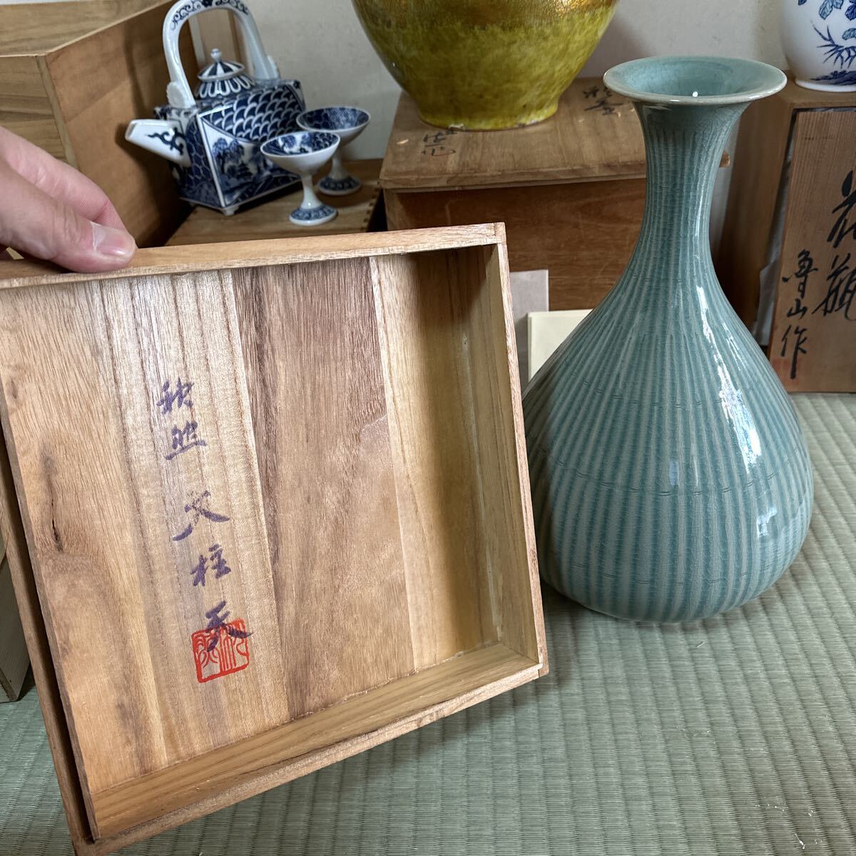  керамика Kutani Imari . Arita . рюмка для сакэ тарелка ваза . антиквариат интерьер ваза для цветов 7 пункт угол посуда для сакэ керамика 