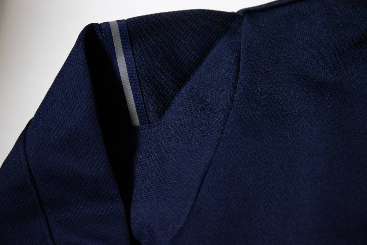 体操服★コロンバイン 学校ジャージ上着 紺×バイオレットブルー 140 未使用品即決！_画像3