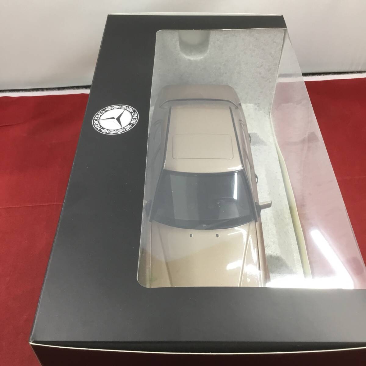 Mercedes-Benz Mercedes * Benz Norev 1/18 миникар дилер модель Mercedes-Benz 230E (W124) 1989-1993 70372 не использовался товар 