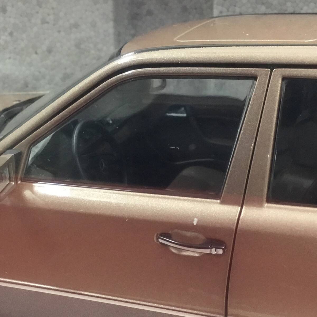 Mercedes-Benz Mercedes * Benz Norev 1/18 миникар дилер модель Mercedes-Benz 230E (W124) 1989-1993 70372 не использовался товар 