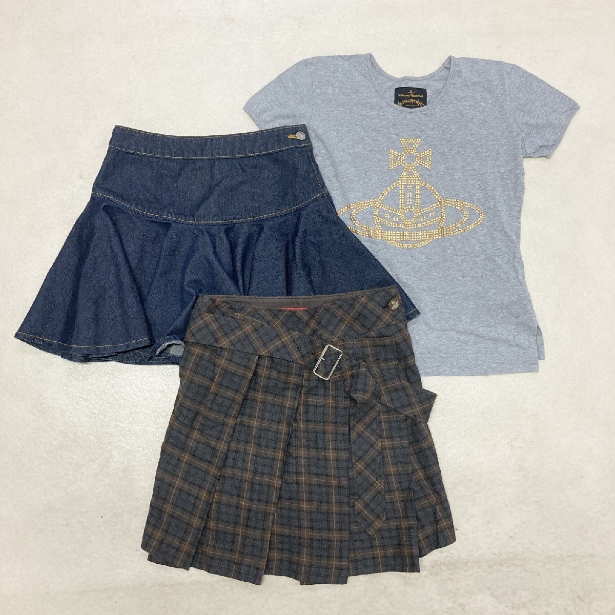 ● Vivienne Westwood ヴィヴィアンウエストウッド 3点 Tシャツ スカート オーブ RED LABEL ANGLOMANIA サイズMIX レディース 0.69kg_画像1