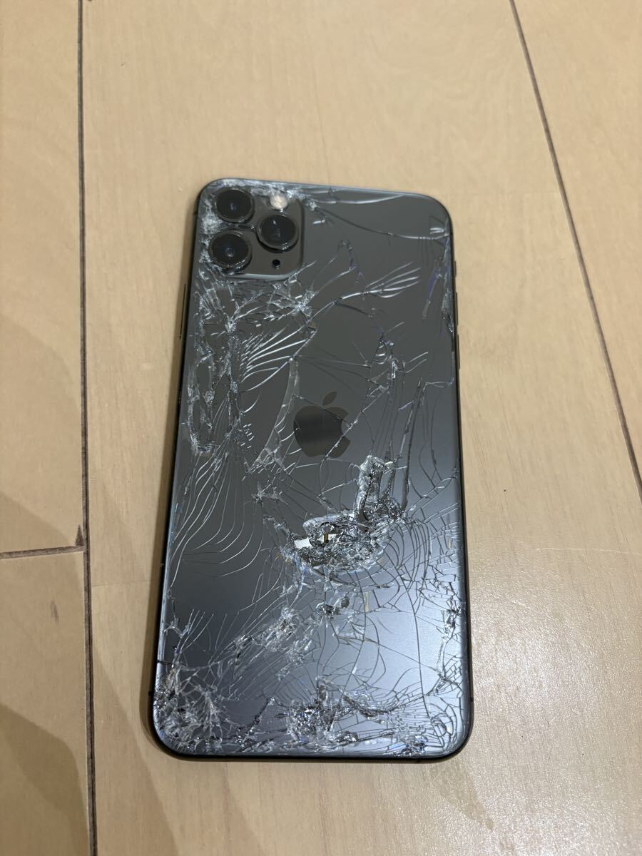 ジャンク　 iPhone 11 pro Max　64GB　グレー　 SIMフリー　_画像6