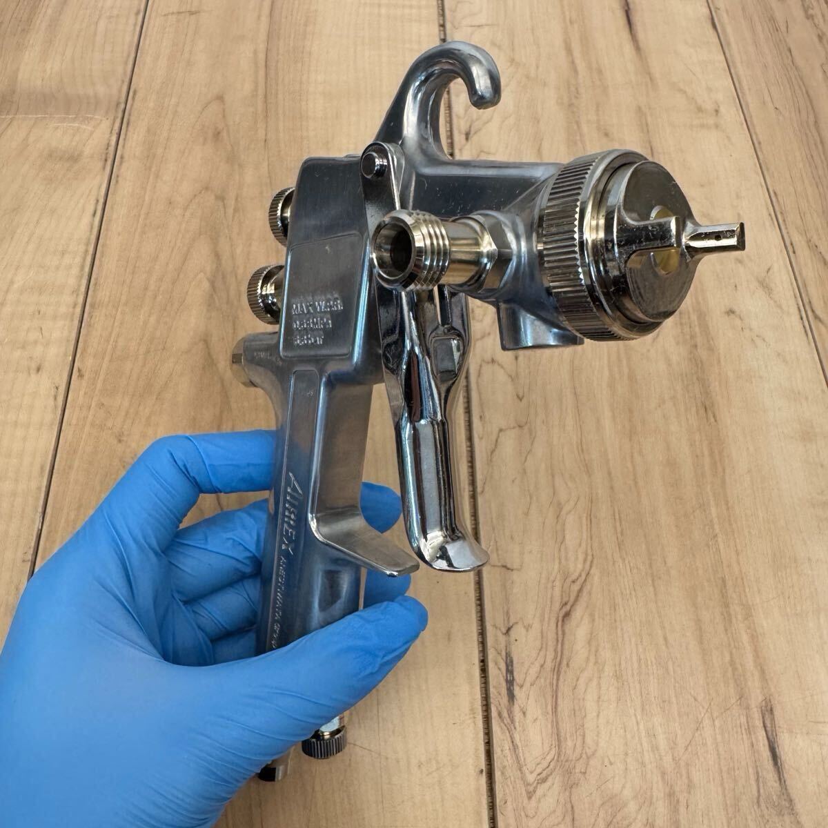 ★美品★PSスプレーガン★アネスト岩田★重力式★ノズル口径1.3ｍｍ★PS-9513B-04★AIRREX★DIY★日曜大工★塗装★エアーツール★SR(U509）_画像6