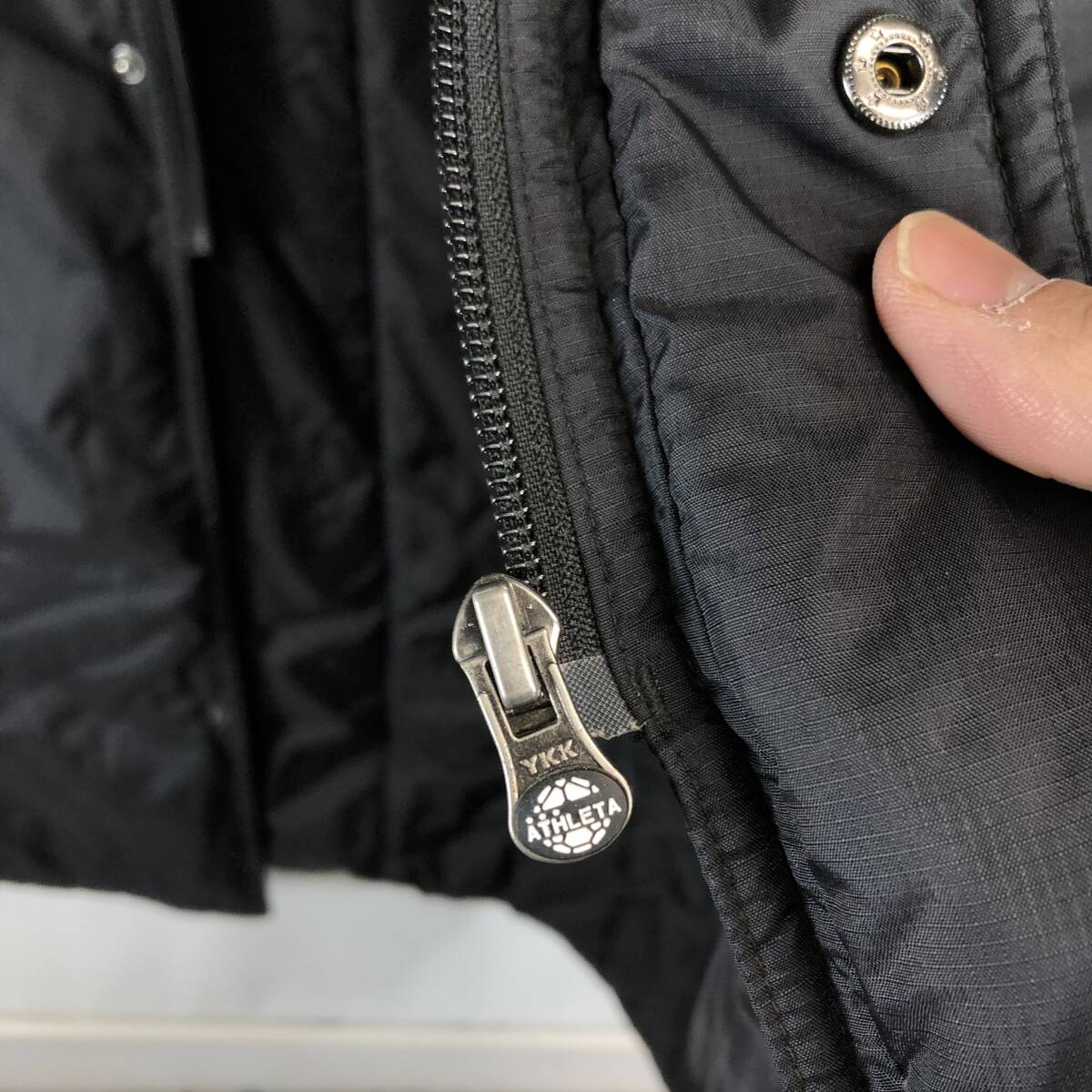 ATHLETAa потертость ta с хлопком bench пальто черный свободный размер 