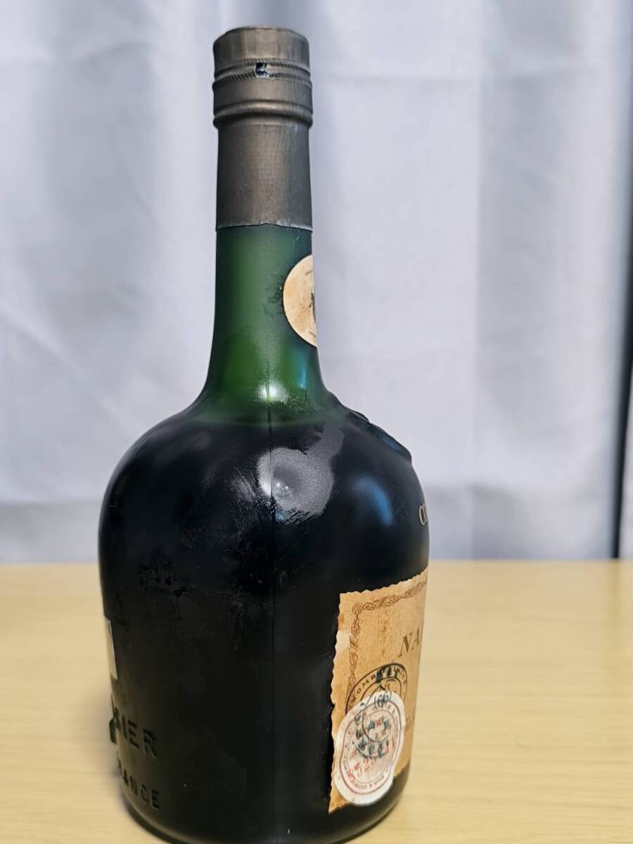 【1円スタート】/25　COURVOISIER　クルボアジェ　ナポレオン　40％　700ｍｌ　古酒　箱付き　未開栓_画像6