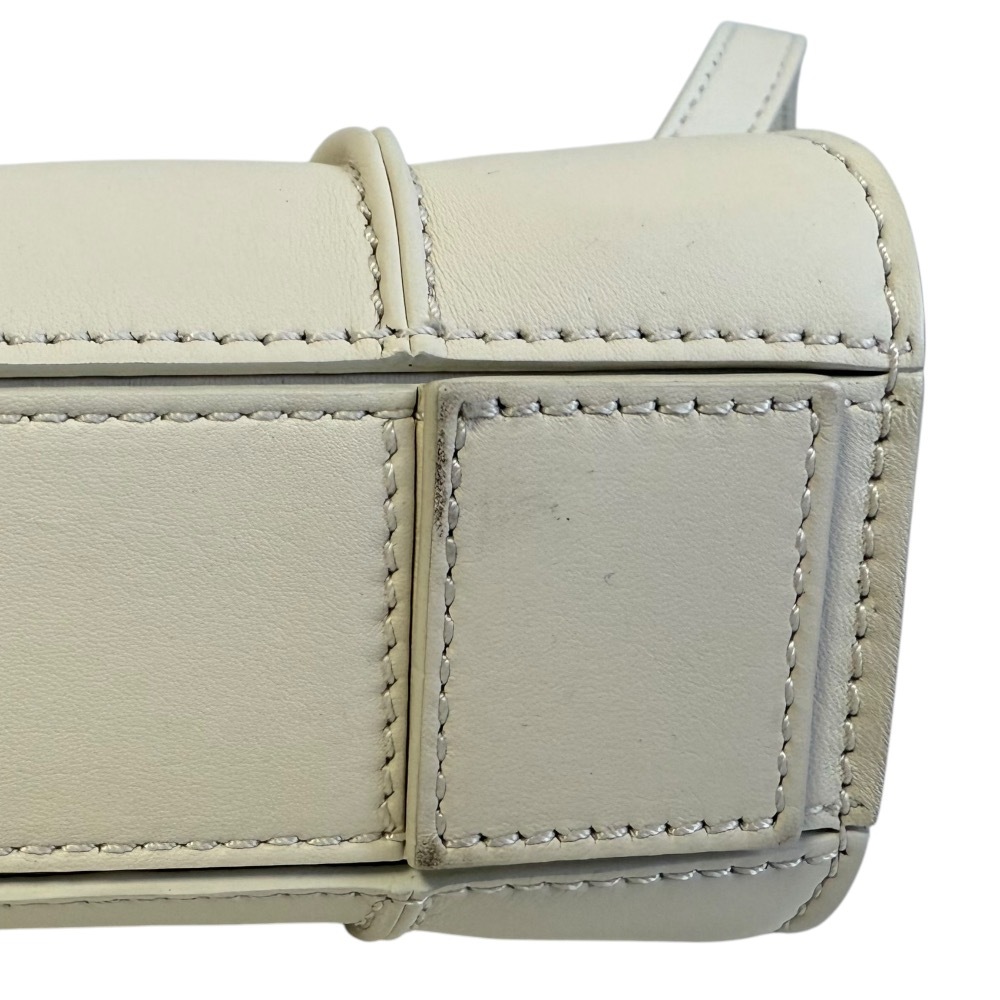  прекрасный товар MaxMara Max Mara ho i Tony nano кожа сумка на плечо слоновая кость 