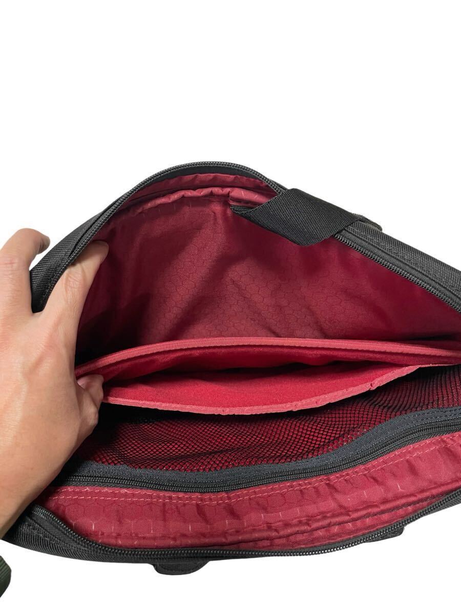 美品 サムソナイト Samsonite エッセンシス プロ Essensis Pro ブリーフケース ビジネスバッグ PC収納 中古品 W42cm×H32cm×D5cm_画像5