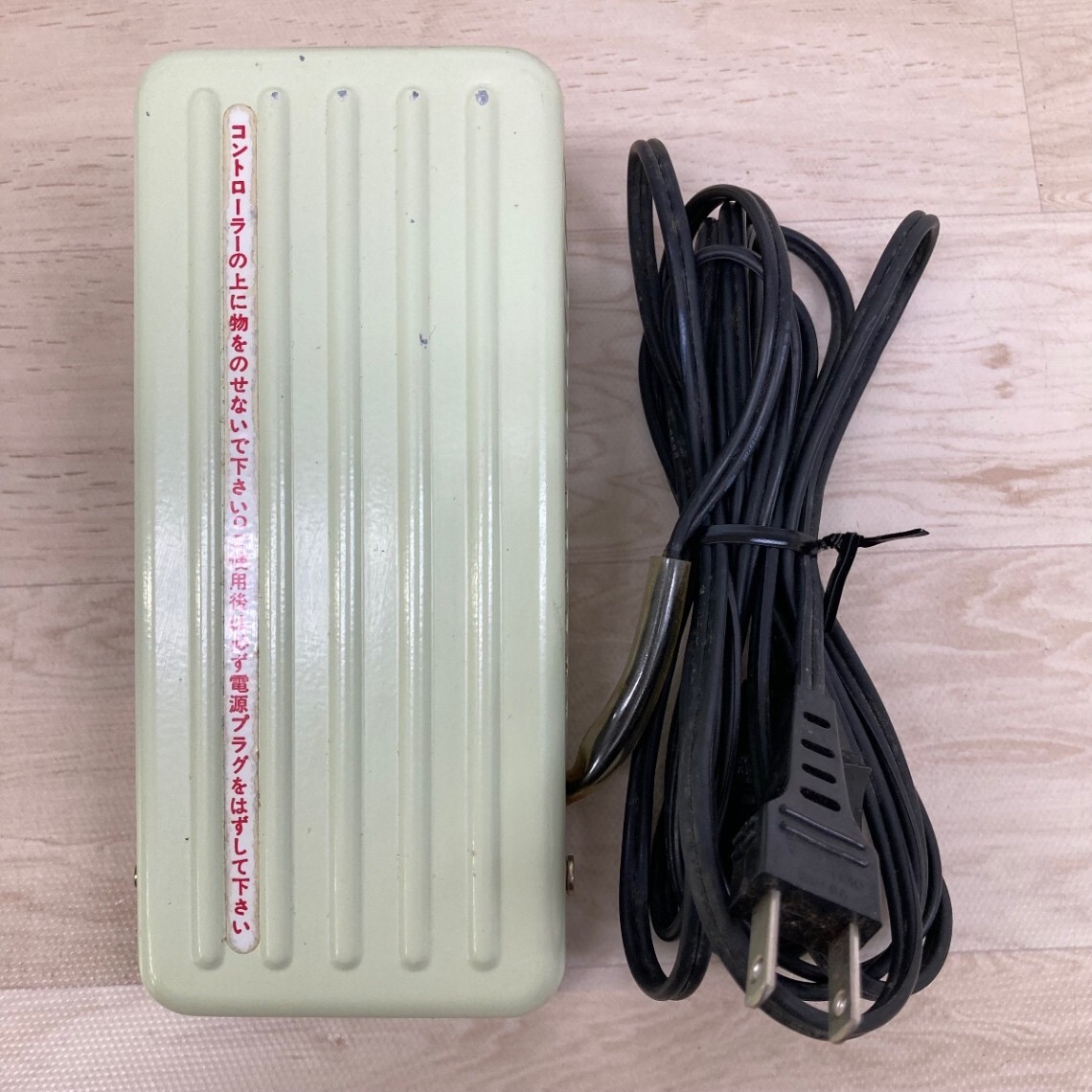 JUKI Juki baby lock baby швейная машинка с оверлоком BL3-406 корпус foot контроллер имеется рабочее состояние подтверждено шитье ручная работа Showa Retro [OR00710]