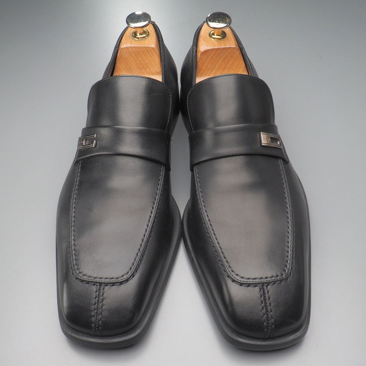 GS5956//イタリア製*グッチ/GUCCI*メンズ40.5EJ/Gロゴメタル装飾/サドルローファー/レザースリッポン/革靴/黒/ブラック_画像2