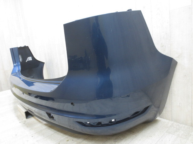 K4/ 7N フォルクスワーゲンVW シャラン純正リアバンパー7N0 807 421B/7N0807421B_画像2