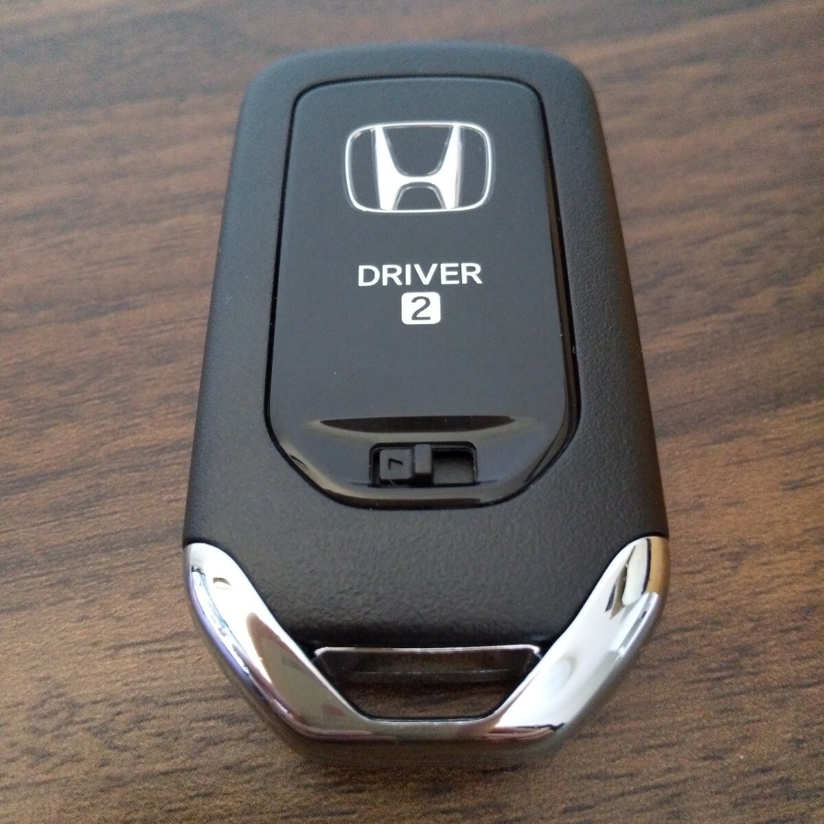 ☆送料無料☆!!超希少 保管未使用 超美品!! ホンダ純正 スマートキー WR-V DRIVER2 2ボタンキーレス 72147-31X-J1_画像10