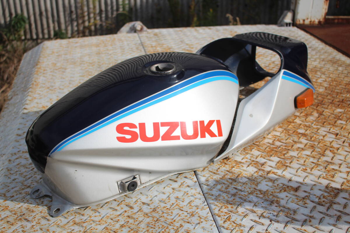 送料 ￥2400 SUZUKI GSX750S S2 GSX1100S カタナ KATANA カタナ 青ライン アオサバ 青鯖 フロント カウル タンク セット GS GSX S2 関東_画像8