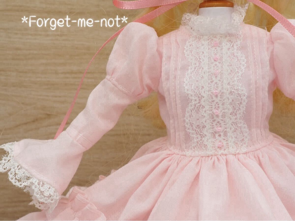 〜花園のロゼット〜 27cmドール 1／6 handmade 一点物 アウトフィット ワンピース リバティ ドレス セット *Forget-me-not*Doll Couture _画像8