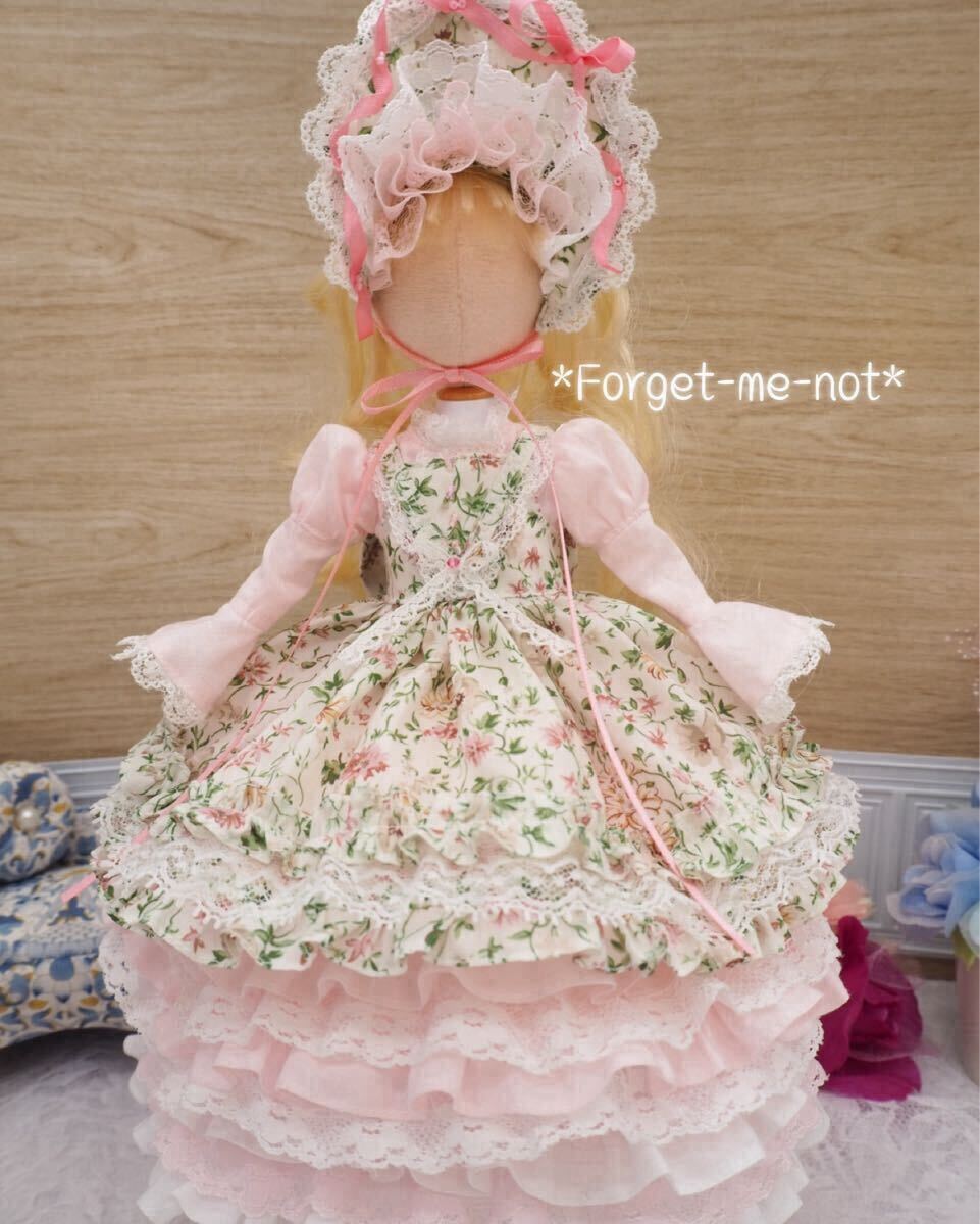 〜花園のロゼット〜 27cmドール 1／6 handmade 一点物 アウトフィット ワンピース リバティ ドレス セット *Forget-me-not*Doll Couture _画像1