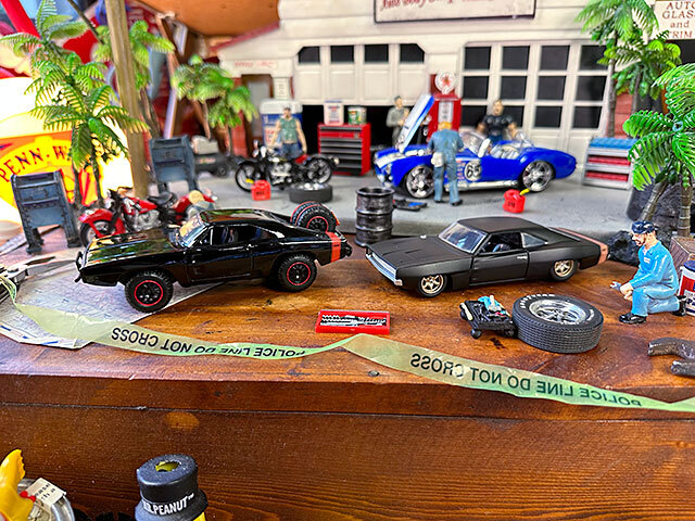 Jada фильм The Fast and The Furious миникар 2 шт. 1/32 ( Dodge Charger R/T&1968 год Dodge Charger широкий ) праздник 
