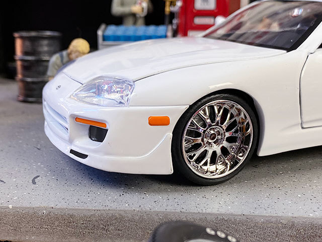  фильм The Fast and The Furious литье под давлением миникар 1/24 шкала ( Brian / Toyota Supra / белый ) # american смешанные товары 