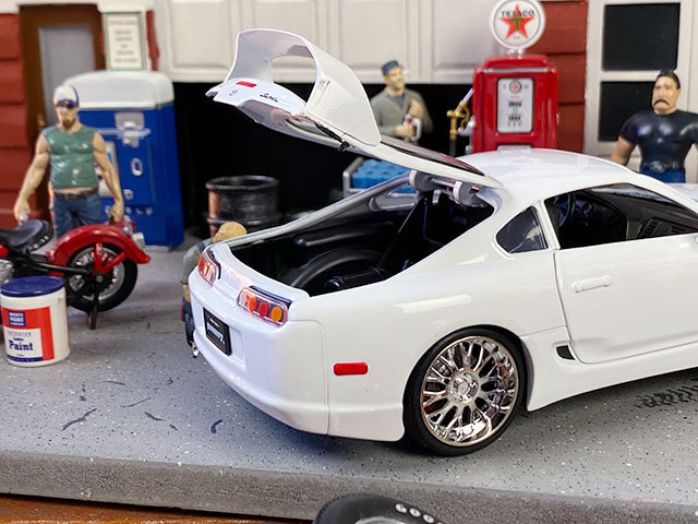  фильм The Fast and The Furious литье под давлением миникар 1/24 шкала ( Brian / Toyota Supra / белый ) # american смешанные товары 