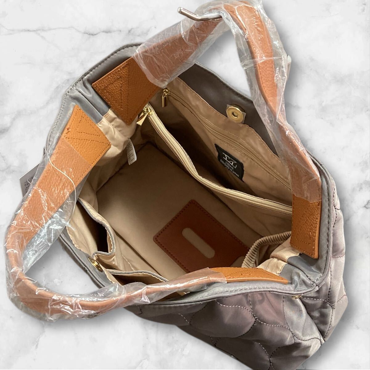 リズデイズ　新品未使用　撥水　キルティング　トートバッグ　ショルダーバッグ　　 2way ナイロンバッグ_画像6