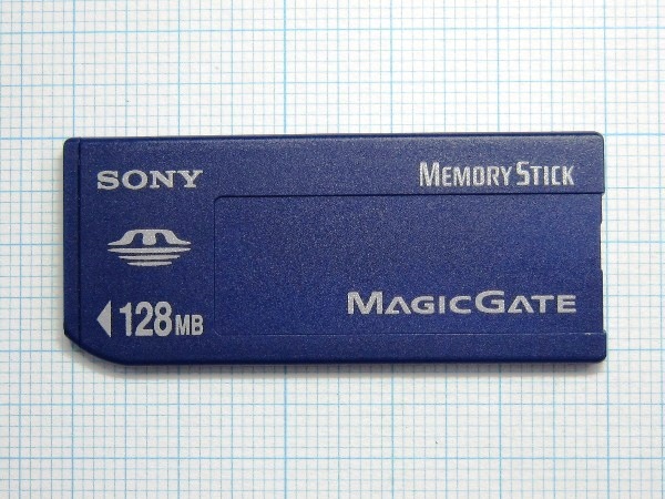 ★SONY メモリースティック 128MB MAGICGATE 中古 ★送料６３円～_画像1