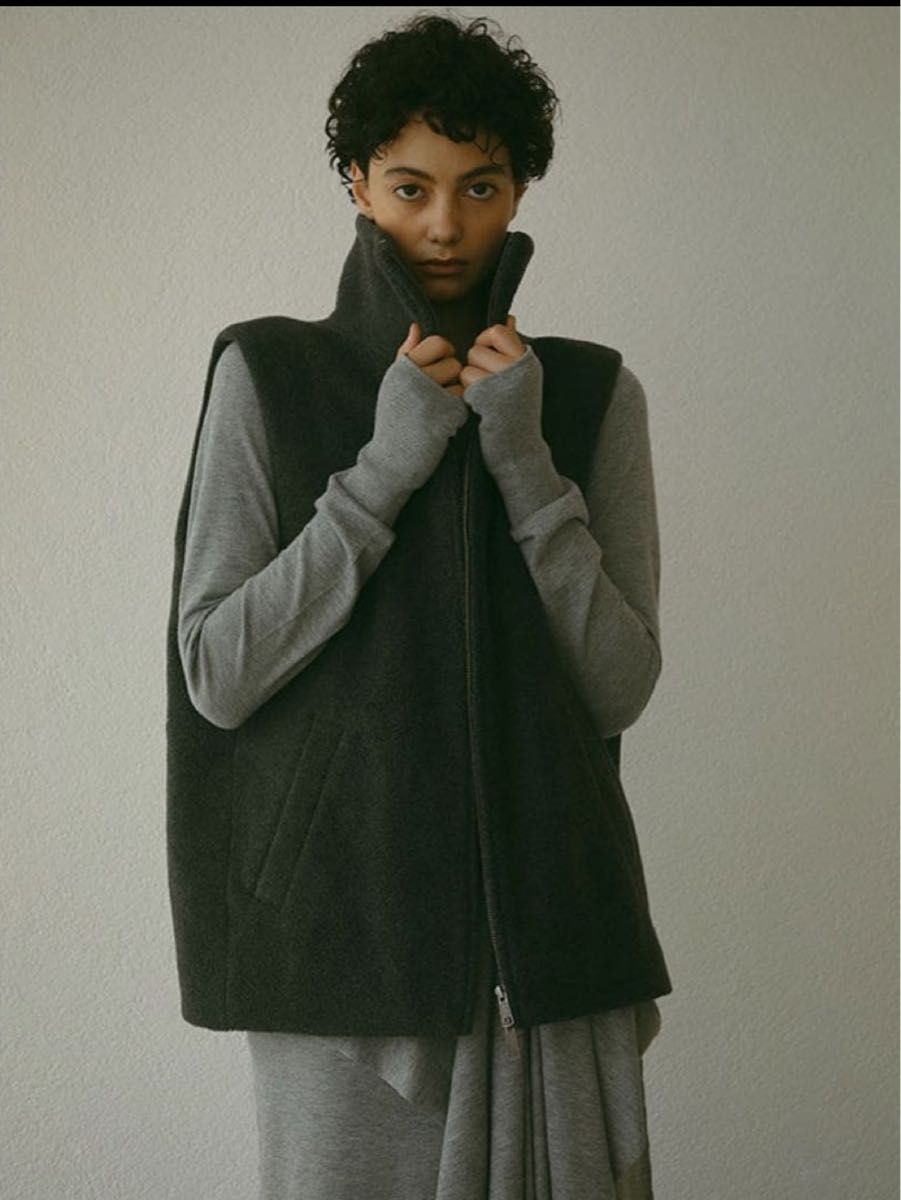 etre tokyo メルトンフリースベスト チャコール 新品 未使用 タグ付き ETRE TOKYO 完売 メルトンフリースベスト