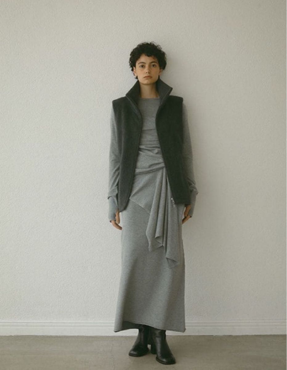 新品 未使用 タグ付き ETRE TOKYO 完売 メルトンフリースベスト