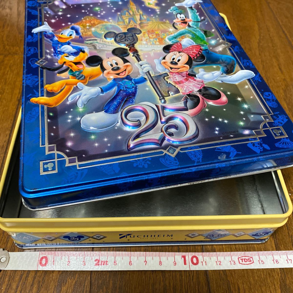 ディズニー25周年　缶