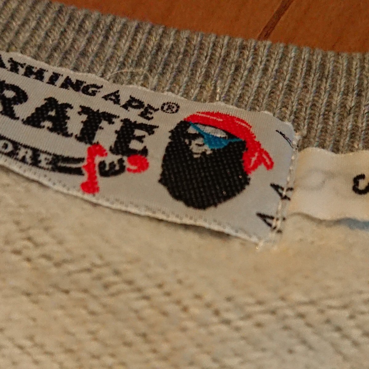 A BATHING APE【PIRATE STORE】スウェット Sサイズ|PayPayフリマ