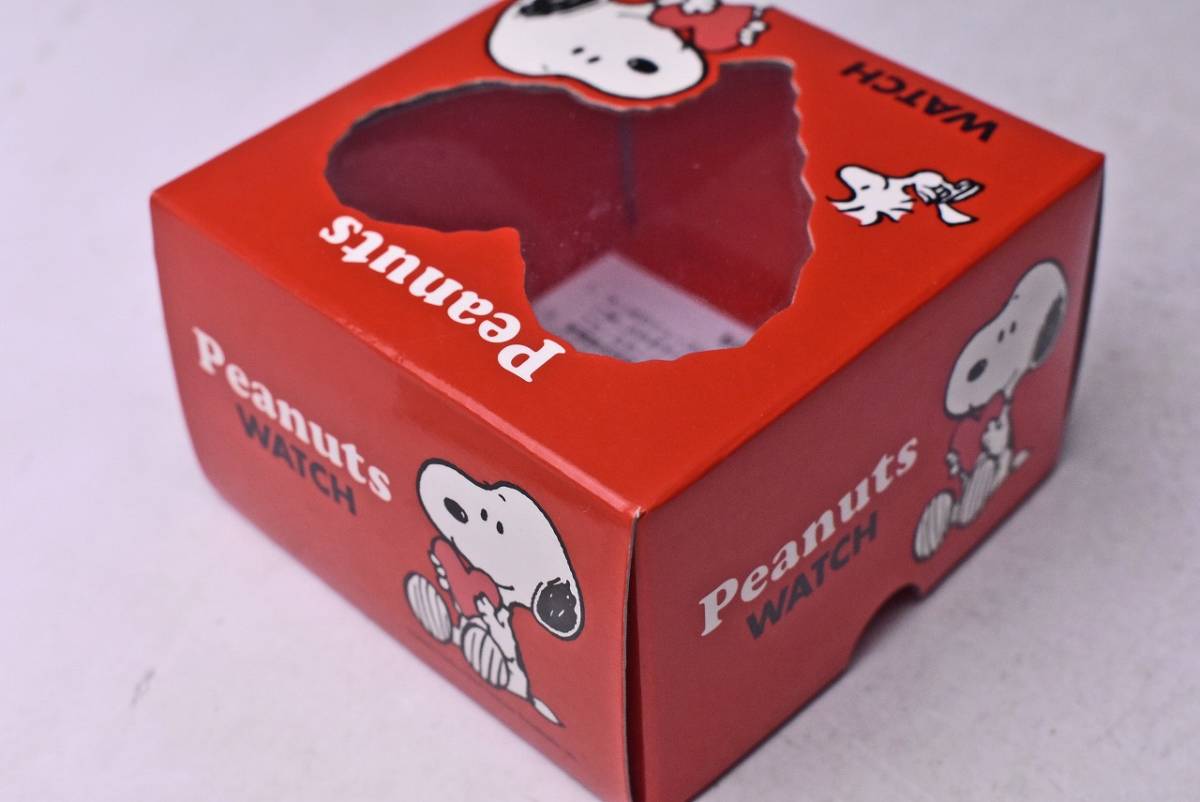 スヌーピー ★ 腕時計 ★ マリモクラフト製 ★ ウッドストック と snoopy ★ peanuts watch ★ 博品館購入 ★_画像3