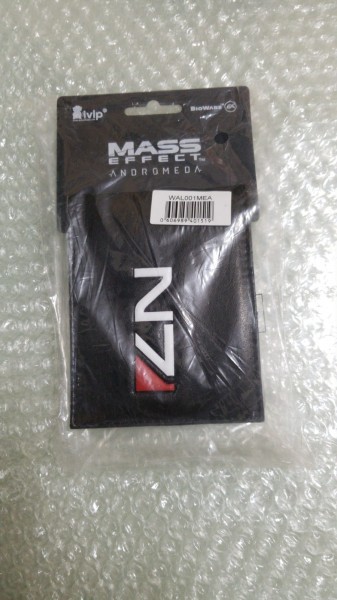 N7 Mass Effect 3 マスエフェクト 折財布　 海外限定_画像4