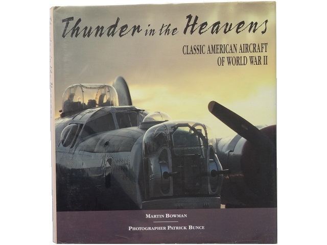 洋書◆第二次世界大戦の軍用機写真集 本 飛行機 アメリカ 空軍_画像1