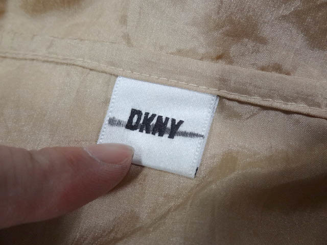 DKNY ダナキャラン ニューヨーク 90S ゴールド カラー ナイロン パッカリング 携帯 収納 レイン ケープ ポンチョ コート 雨具 金色 レア  珍
