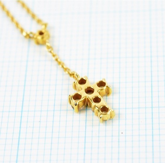 美品】ヴァンドーム青山 K18 ダイヤ ネックレス 0.23 | inmano.com.br