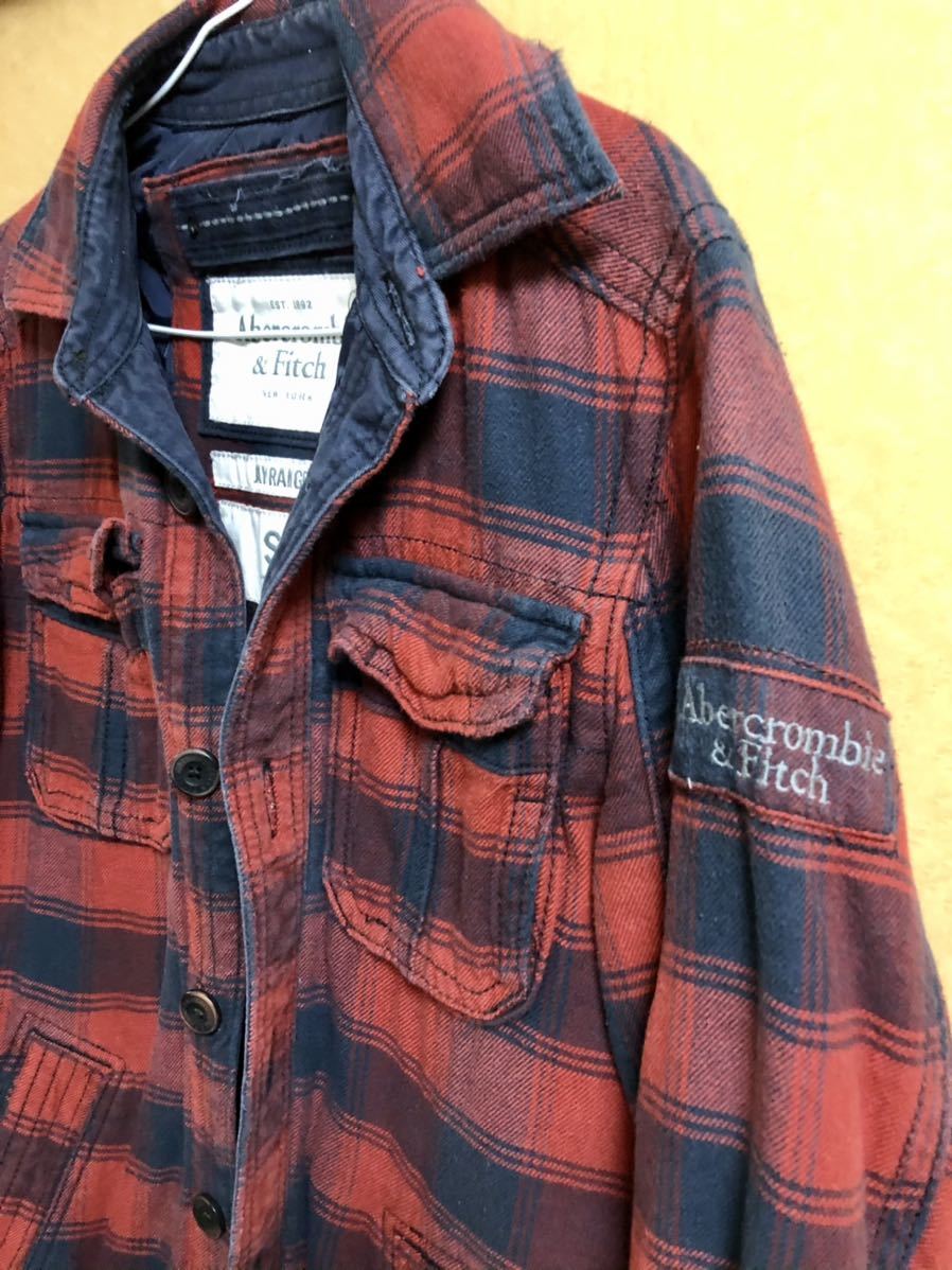 正規店購入 Abercrombie&Fitch アバクロ ジャケット ネルシャツ 厚手長袖シャツ レッド・ネイビー系 Sサイズ_画像3
