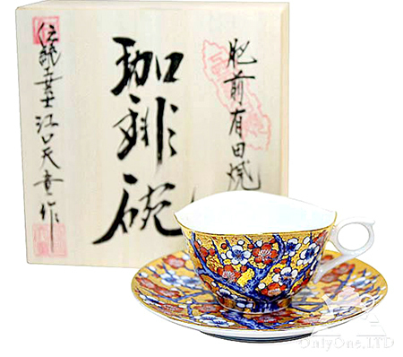 有田焼 金龍窯 江口天童 90％以上節約 伝統工芸師 コーヒーカップ 梅 新しいブランド 珈琲碗皿 ソーサー