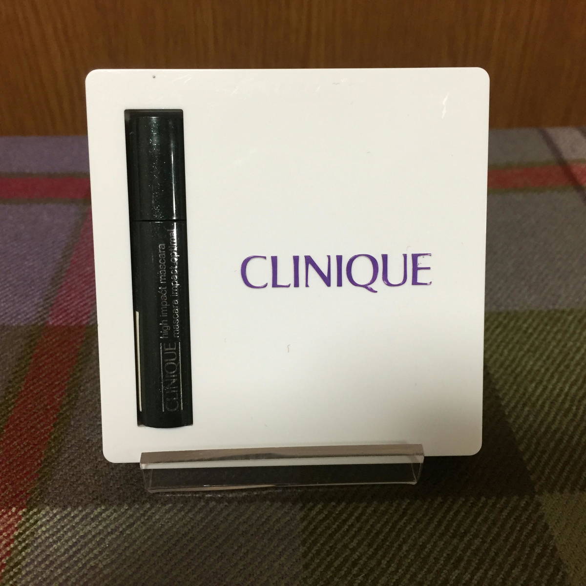 ■クリニーク オールアバウト　シャドウ　デュオ CLINIQUE ソフトプレスト パウダー プラッシャー_画像1