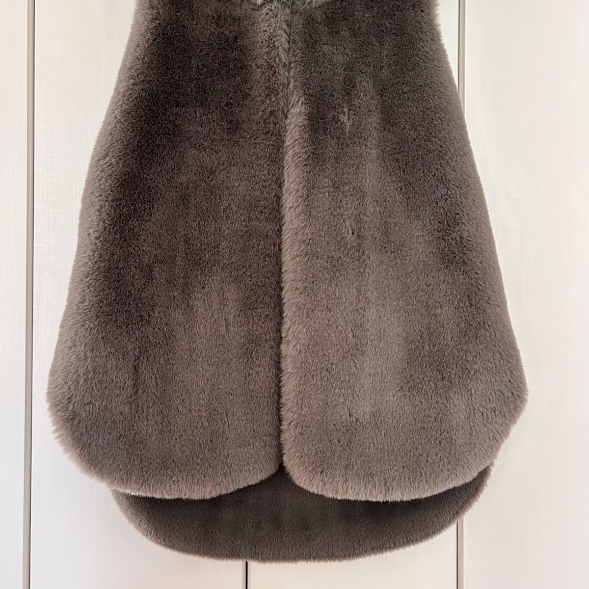 【未使用】RADIATE ヤマダヤ フーデッドファーベスト モカ ラディエイト RADIATE フーデッドファーベスト - RADIATE limited