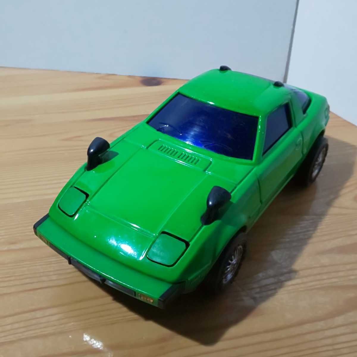 フリクションカー【マツダ RX-7 サバンナ】※一部に欠けあり ブリキ