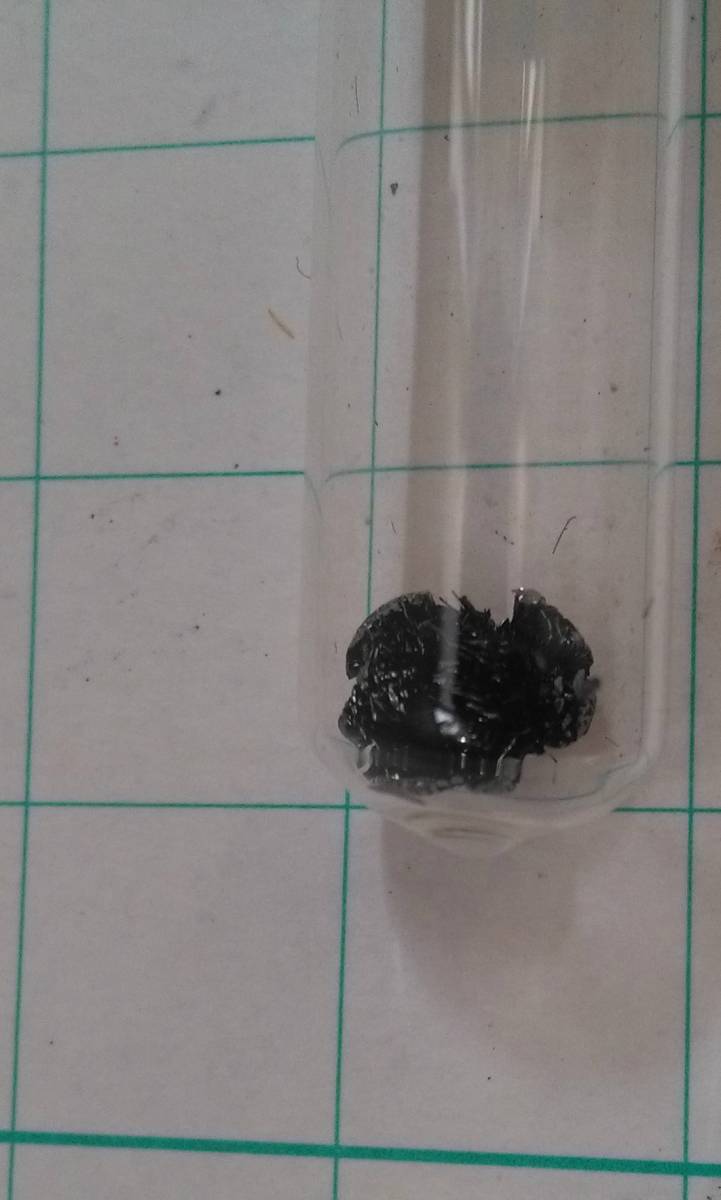 黒リン 100mg 99.998% クリスタル アルゴン封入ガラスアンプル密封 