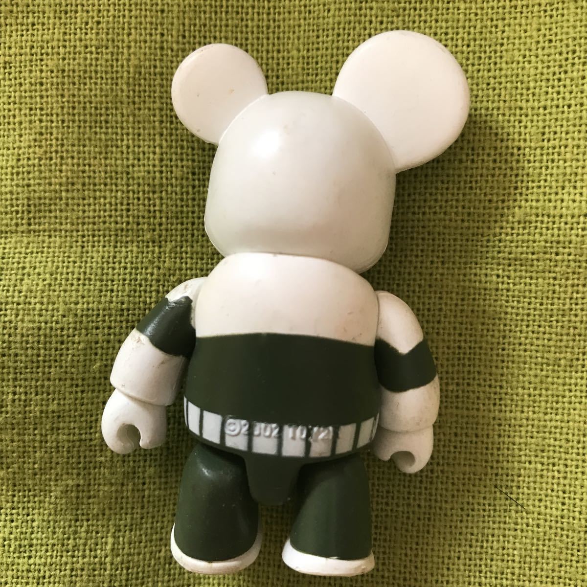 TOY2R figure Bearbrick 4