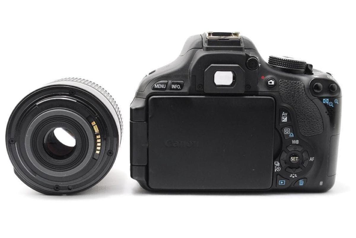 ✨ 反転液晶・遠近両方対応✨スマホ転送✨Canon Kiss X5 ダブルレンズ Canon Kiss X5 ダブルレンズ 超望遠レンズ スマホ転送 一眼レフ