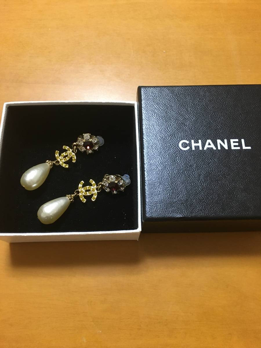 本物　シャネル CHANEL イヤリング - カラーストーン×金属素材 レッド×ゴールド×マルチ アクセサリー_画像8