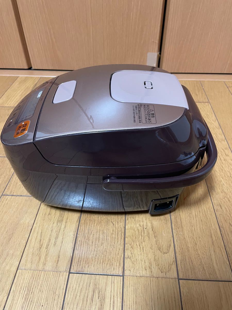 ZOJIRUSHI 象印炊飯器3合炊き NL-BB05-TM